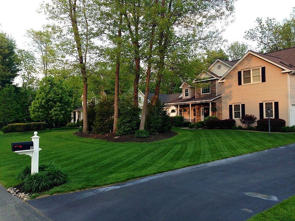 1st image of 18 Harvest Ln