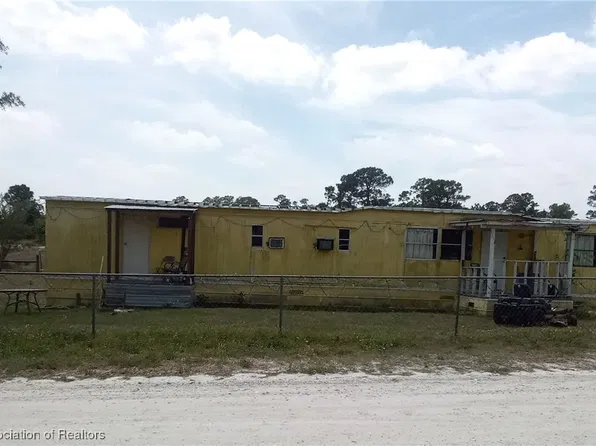 109 Sarasota St, Lake Placid, FL 33852