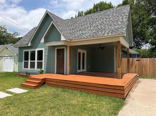 405 E 9th St, Kemp, TX 75143