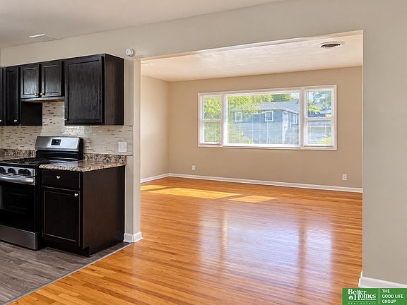 5th image of 7108 N 39th St