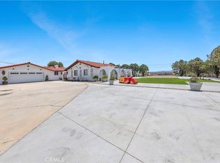 31050 Bedford Dr, Redlands, CA 92373