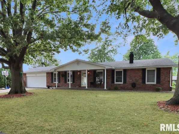 3824 Greenfield Rd, Quincy, IL 62305