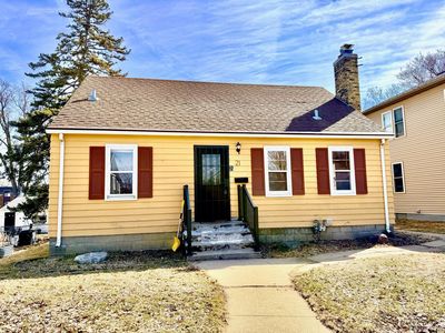 21 7th Ave N, Hopkins, MN, 55343