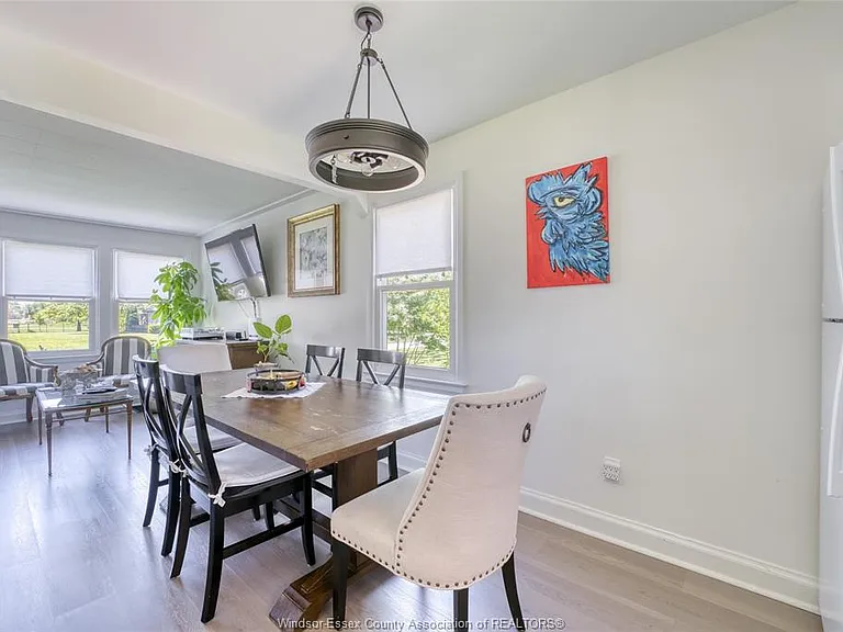 4062 Roseland Dr E — Photo 12