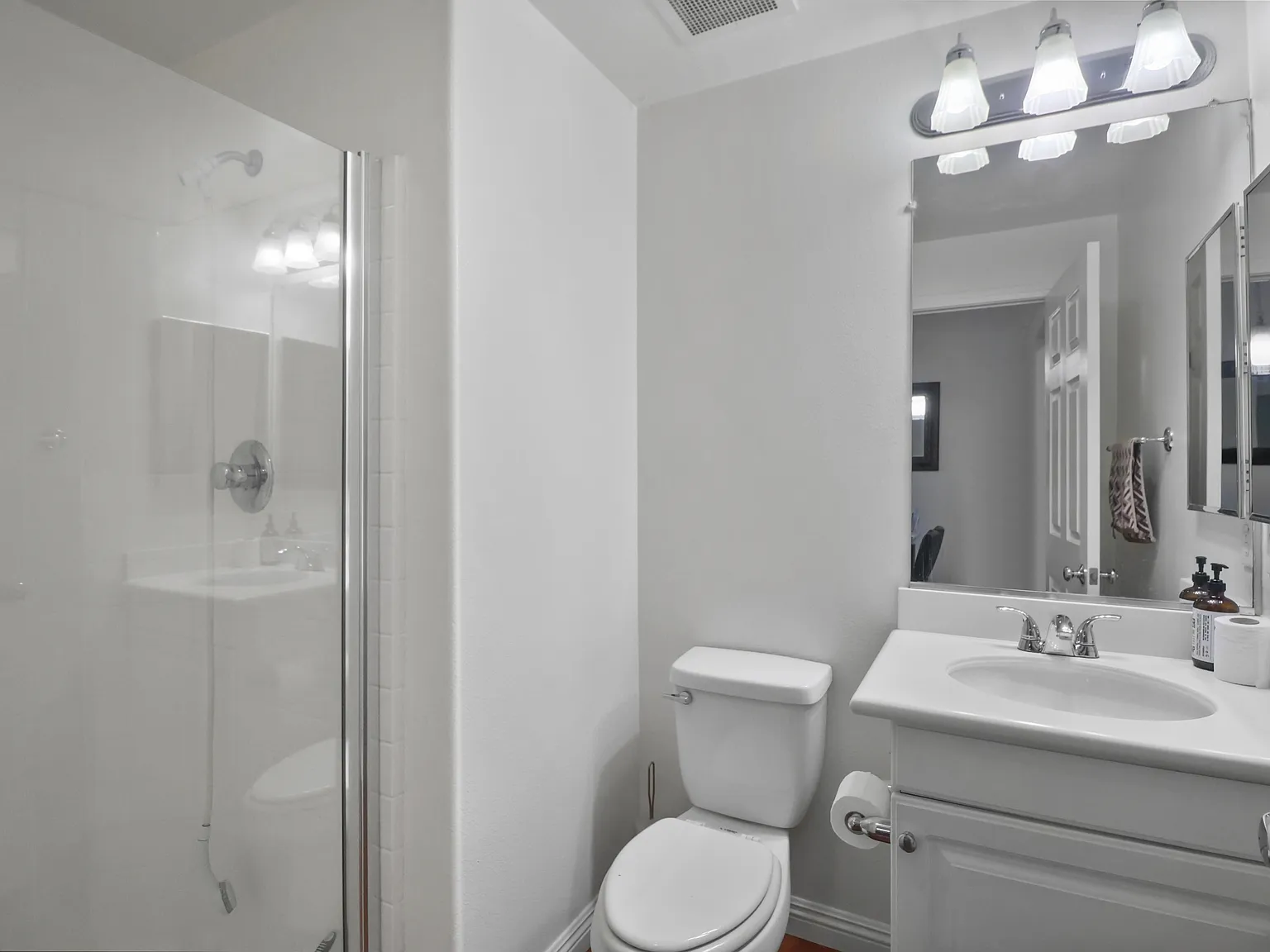 252 Soco Drive - 1 — Photo 3