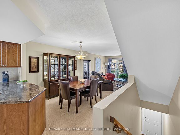 4th image of 581 Lakeridge Dr #16