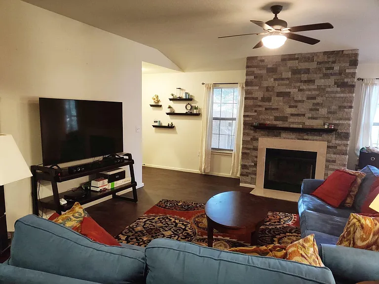 6400 Ken Caryl Dr — Photo 6