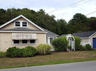 55 Prospect Rd, Mattapoisett, MA 02739