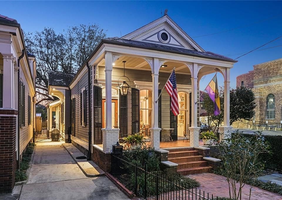 1st image of 3356 Esplanade Ave