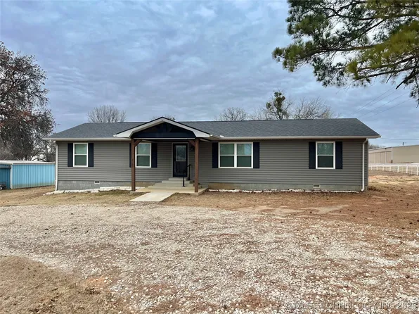 2163 Paradise Rd, Kingston, OK 73439