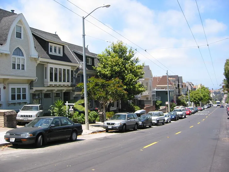 905 Ashbury St #2 — Photo 32
