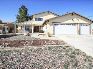 15298 Dakota St, Victorville, CA 92394