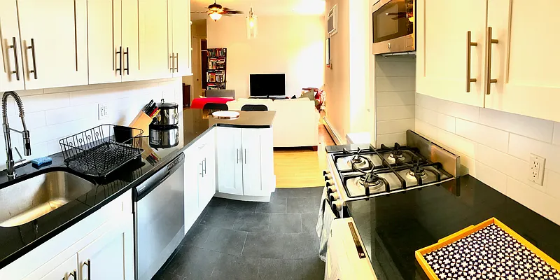 Rented by Boerum Hill Realty | media 14