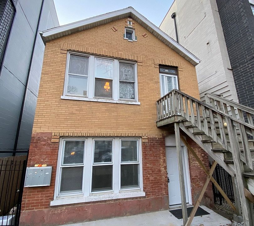 1st image of 1066 N Paulina St APT 1F