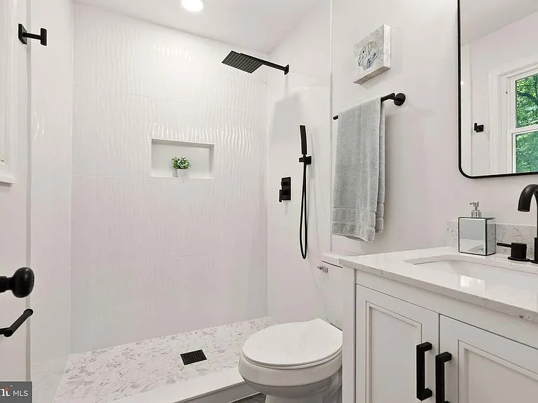 14863 Prestige Dr — Photo 13