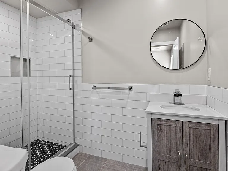 77 E Pastorius St #4 — Photo 5