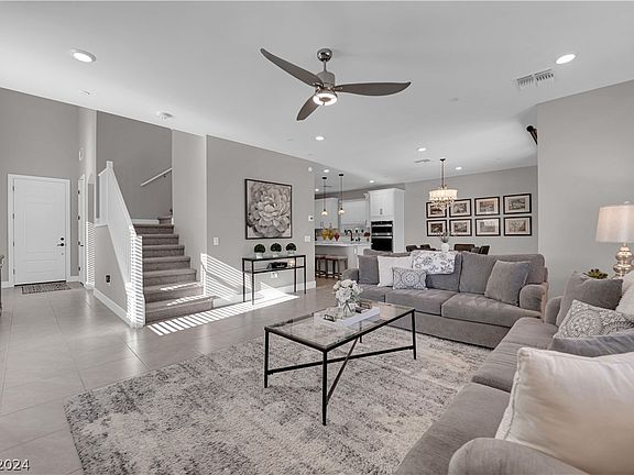 5th image of 12394 Foxtail Run Ave