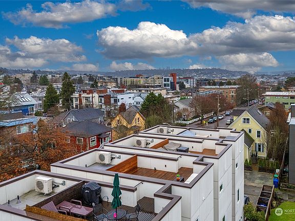 5th image of 6025 22nd Avenue NW