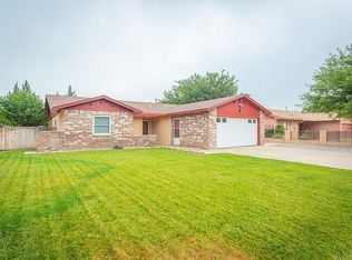 607 Sunrise Rd, Roswell, NM 88201