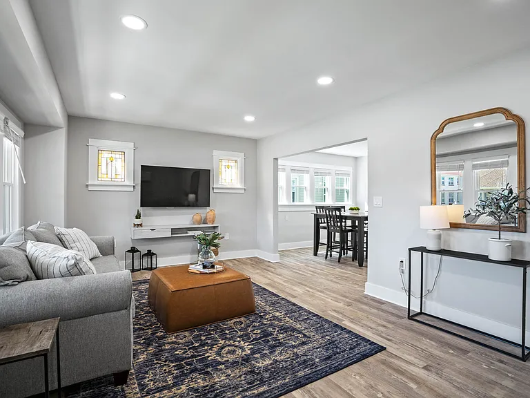 3261 S Kinnickinnic Ave #3261 — Photo 4