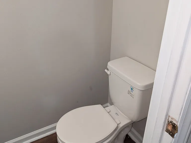 4713 Courtney Ln — Photo 5