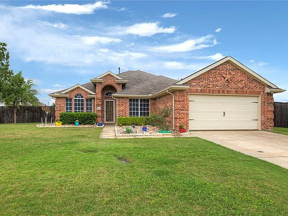 2nd image of 3054 Stoney Hollow Ln