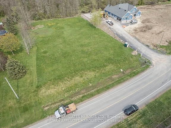 2nd image of LOT Lakeshore Dr