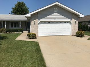 463 Water Tower Rd N, Manteno, IL 60950