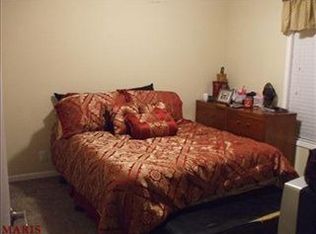 20 Walnut Acres Ln, Troy, MO 63379