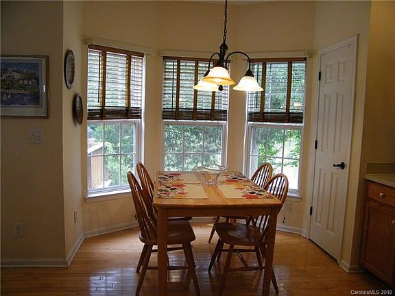 5th image of 6424 Tunston Ln