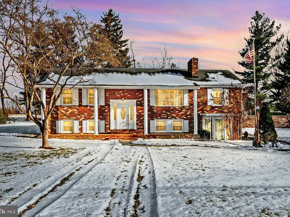 12823 Spickler Rd, Clear Spring, MD 21722