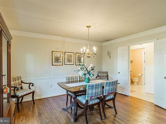 4th image of 12537 Belfield Ct