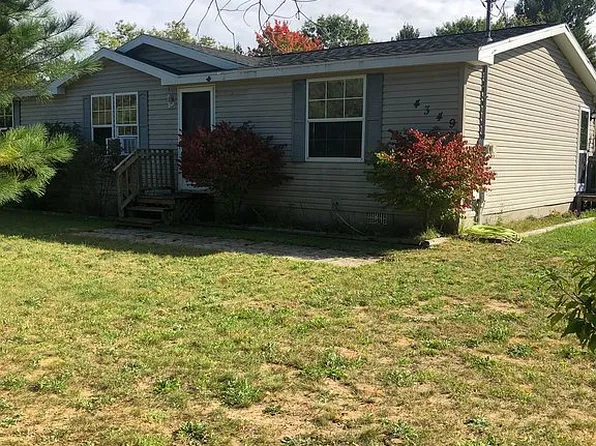 4349 W Blair Townhall Rd, Traverse City, MI 49685
