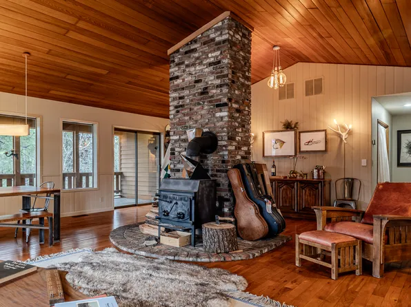 107 Mill St, Leavenworth, WA 98826