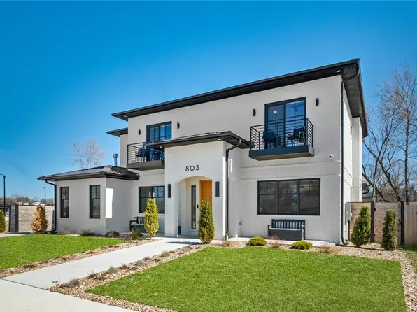 803 SE G St, Bentonville, AR 72712