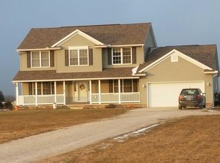 4764 Engel Rd, Palmyra, MI 49268