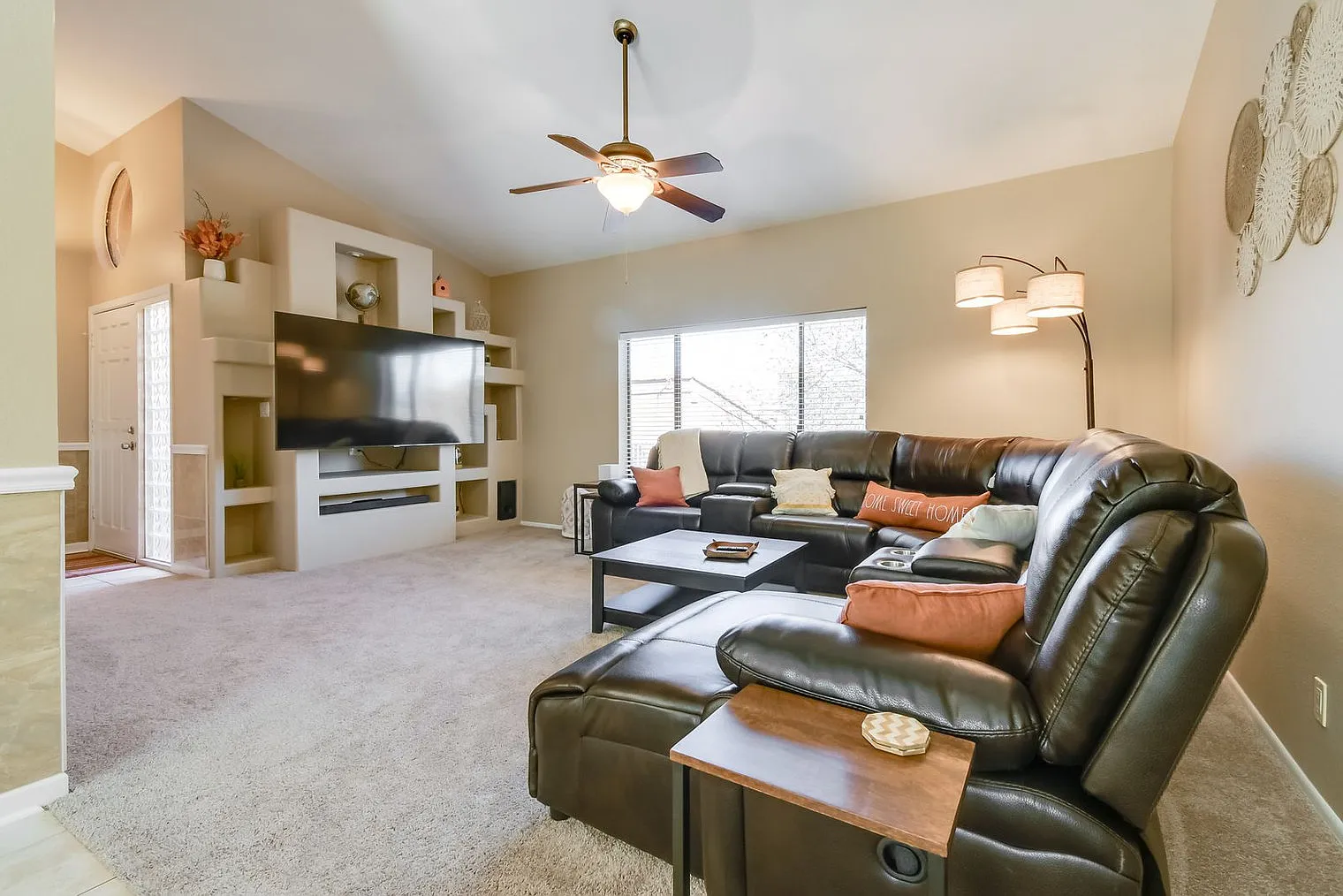 2 bed, 2.0 bath, 1227 sqft, $2,770 — Photo 1