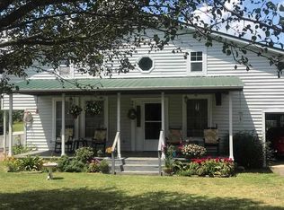 460 Webber Rd, Cowpens, SC 29330