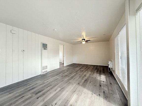 3rd image of 951 N Redwood Rd #951-6