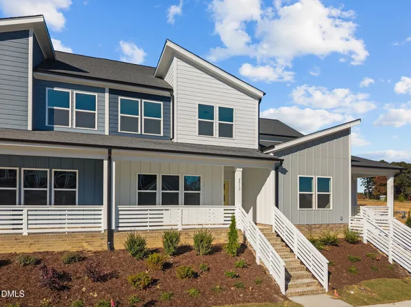 2912 Alyssa Ct, Raleigh, NC 27604