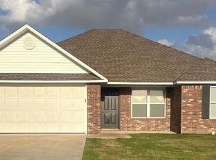 3710 Churchhill Dr, Jonesboro, AR 72404