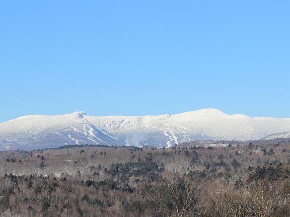 2nd image of 260 Mansfield View Road