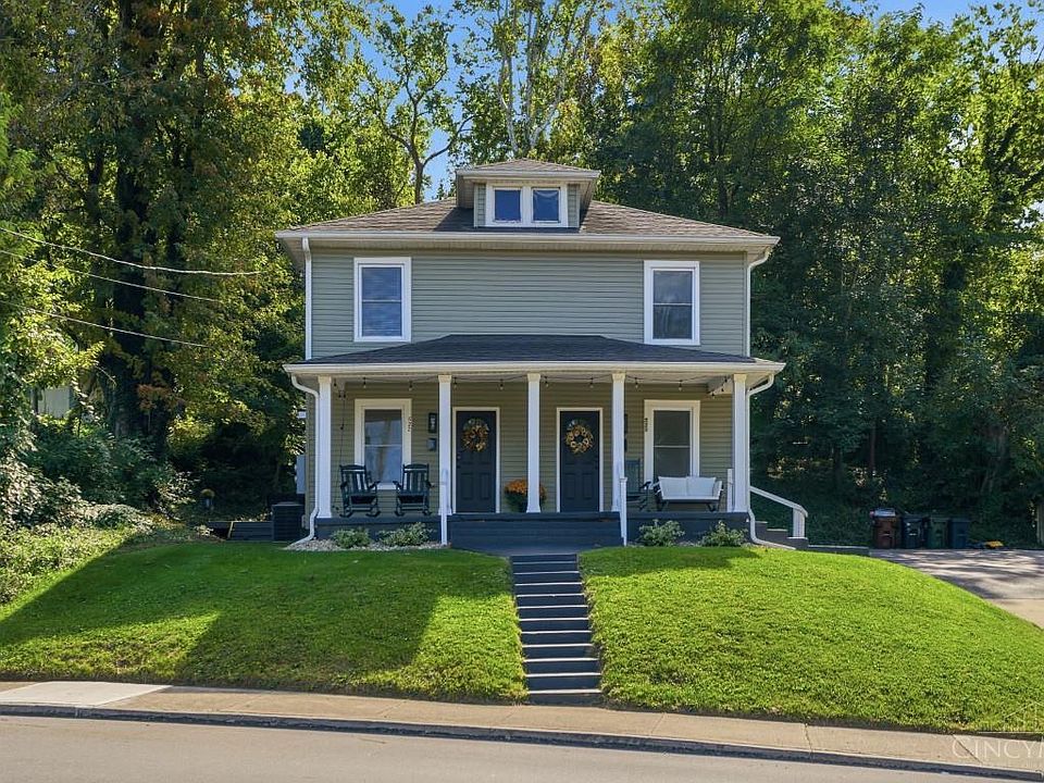 1st image of 520 Main St