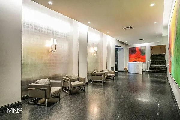 Rented by MNS | media 11