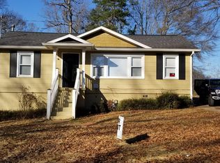 811 Woodbourne Dr SW, Atlanta, GA 30310