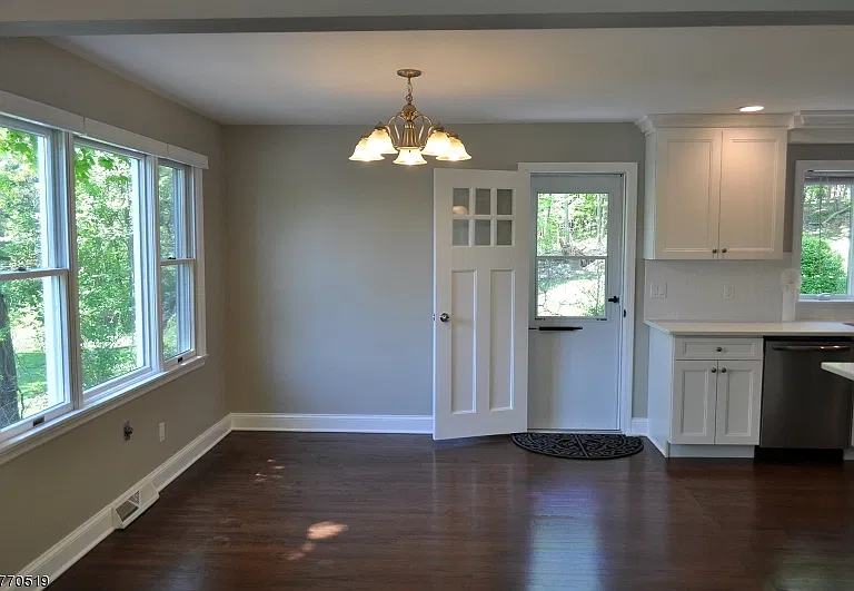 176 Yawpo Ave — Photo 4