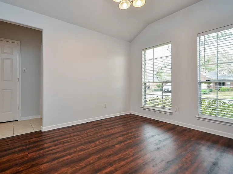 14410 Pelican Marsh Dr — Photo 9