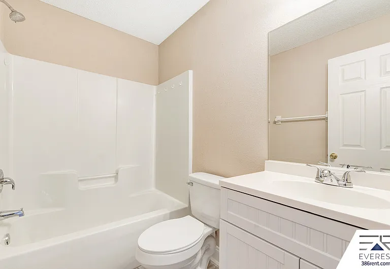 32 Bunker View Dr #A — Photo 18