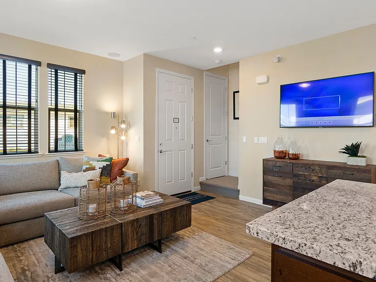 Spacious Townhomes in Provence at Natomas — Photo 17