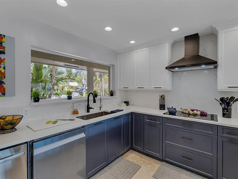 272 Imperial Ln — Photo 41